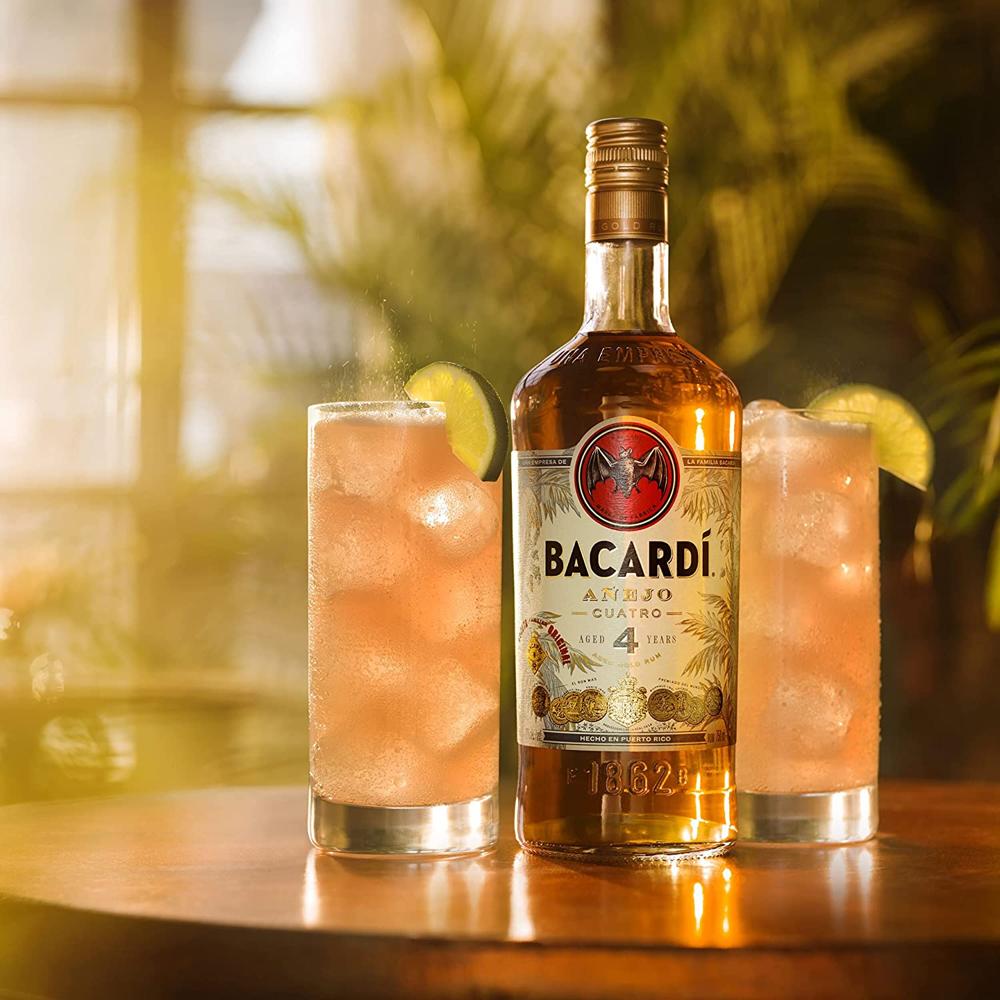 Bacardí 4 Años