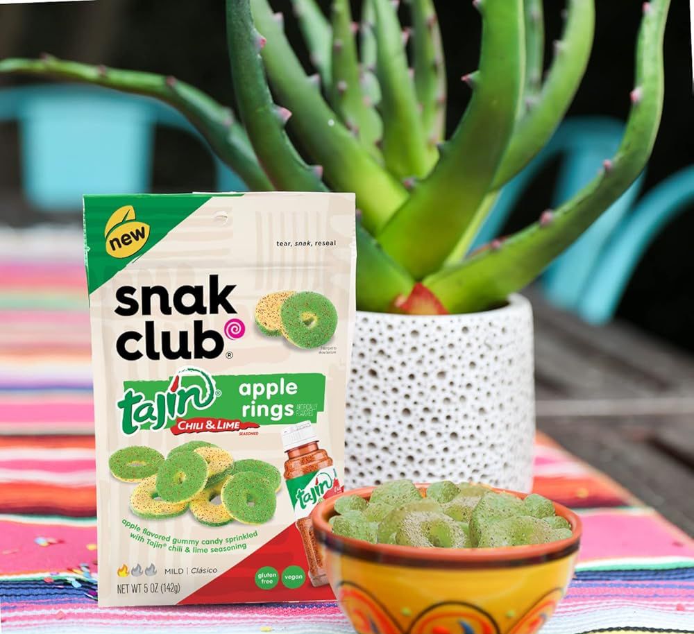 Snak Club With Tajin Apple Rings
