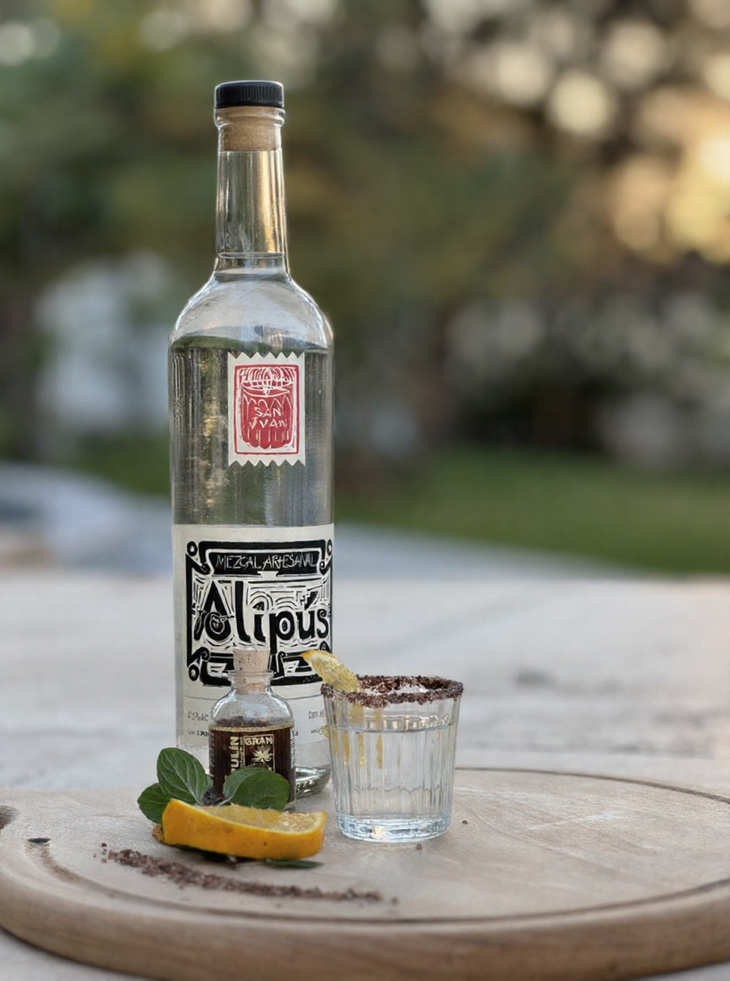 Mezcal Joven Alipús