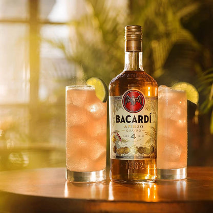 Bacardí 4 Años